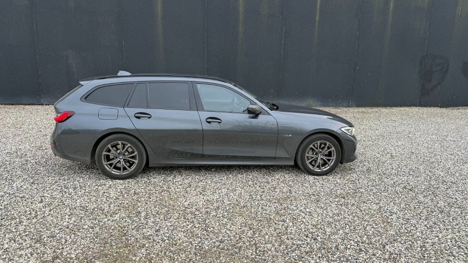 BMW 330e 2,0 Touring Sport Line aut. 5d
