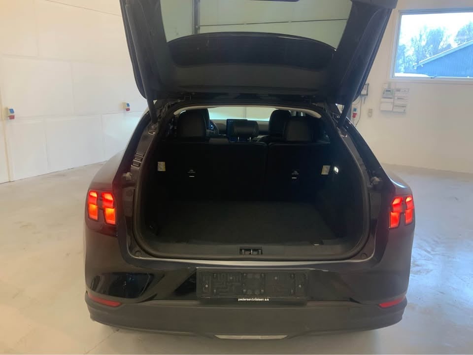 Ford Mustang Mach-E 98 Extended Range 5d