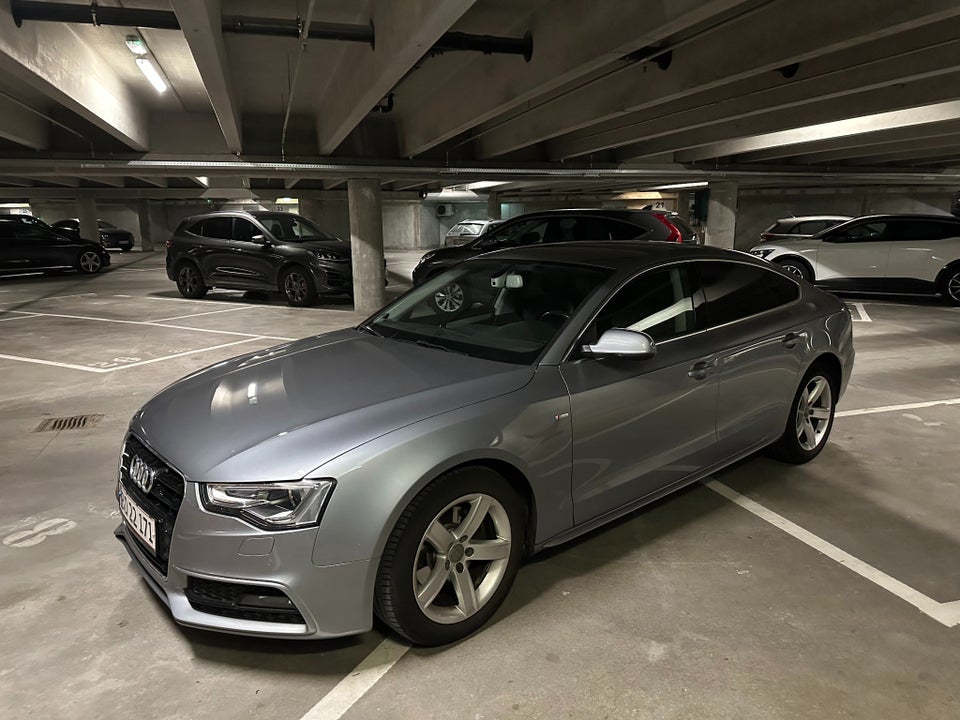 Audi A5 1,8 TFSi 144 S-line Sportback Multitr. 5d