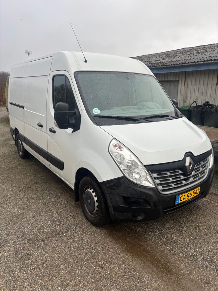Renault Master III T33 2,3 dCi 135 L2H2 Kassevogn