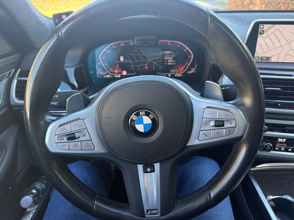 BMW 750i 4,4 xDrive aut. 4d