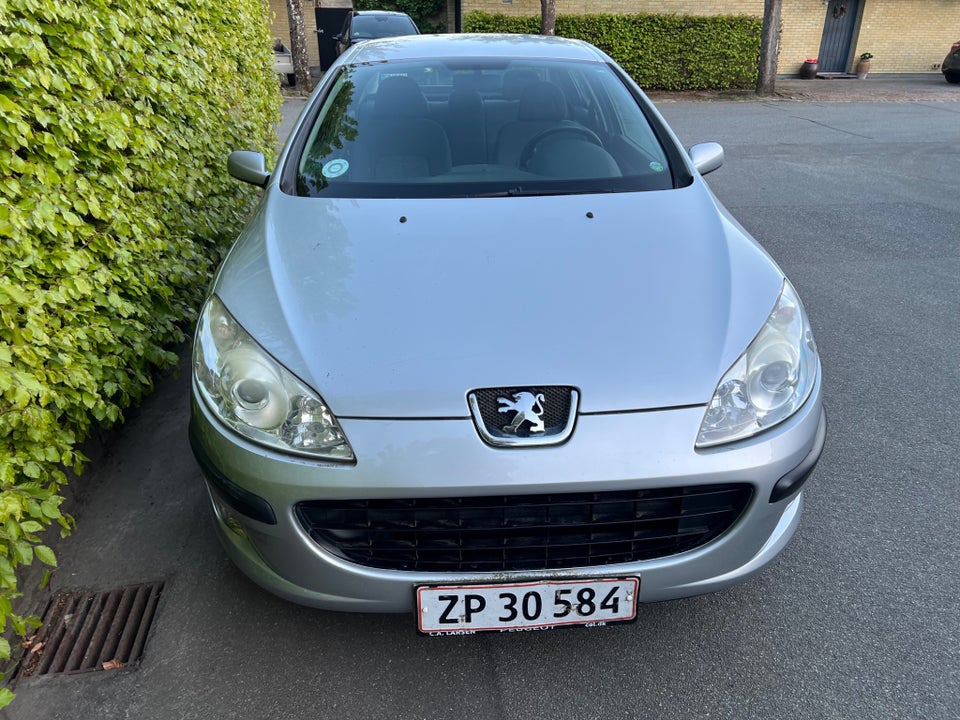 Peugeot 407 2,0 XR 4d