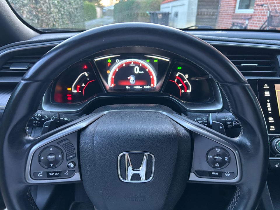 Honda Civic 1,5 VTEC Turbo Sport CVT 5d