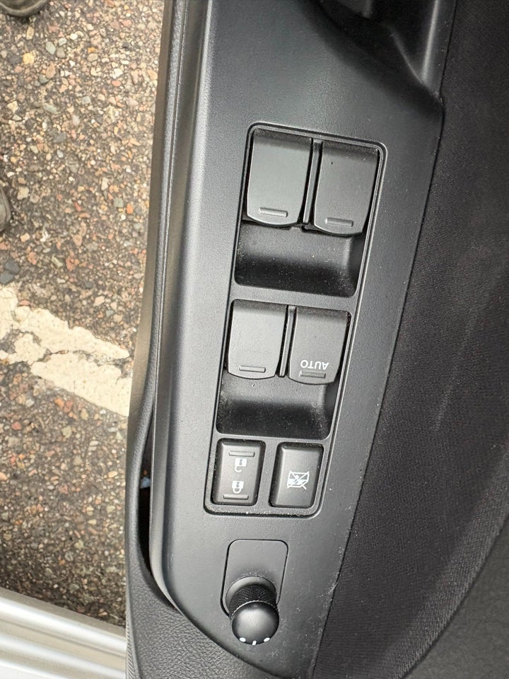 Suzuki Swift 1,2 Dualjet Fit 5d