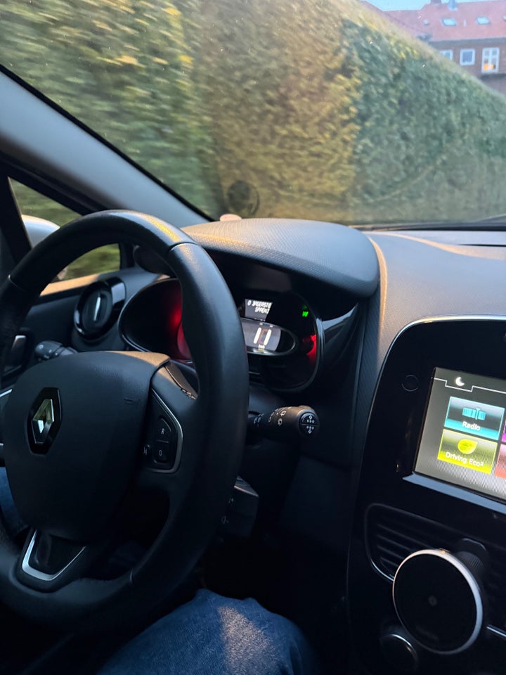 Renault Clio IV 1,5 dCi 90 Zen 5d