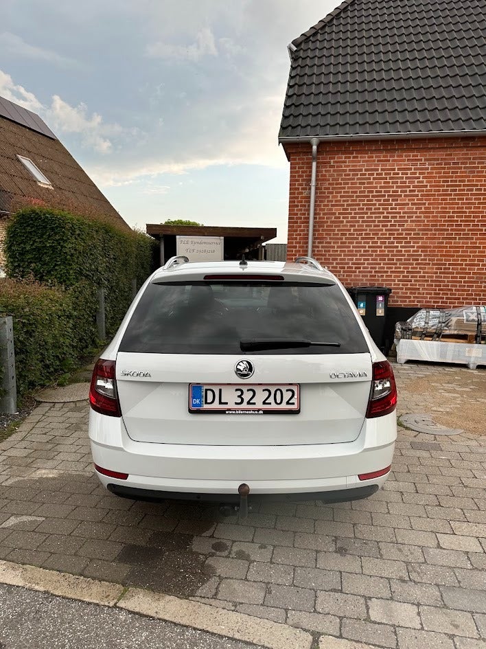 Skoda Octavia 2,0 TDi 150 L&K Combi DSG 5d