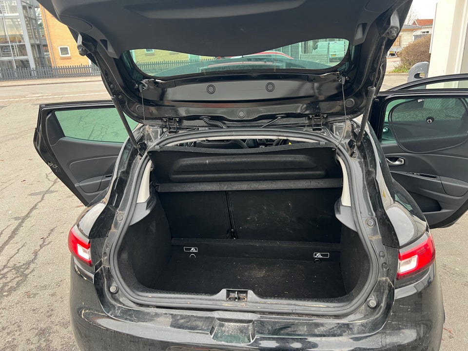 Renault Clio IV 1,5 dCi 90 Limited 5d