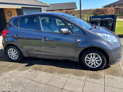 Kia Venga 1,4 CVVT Limited 5d