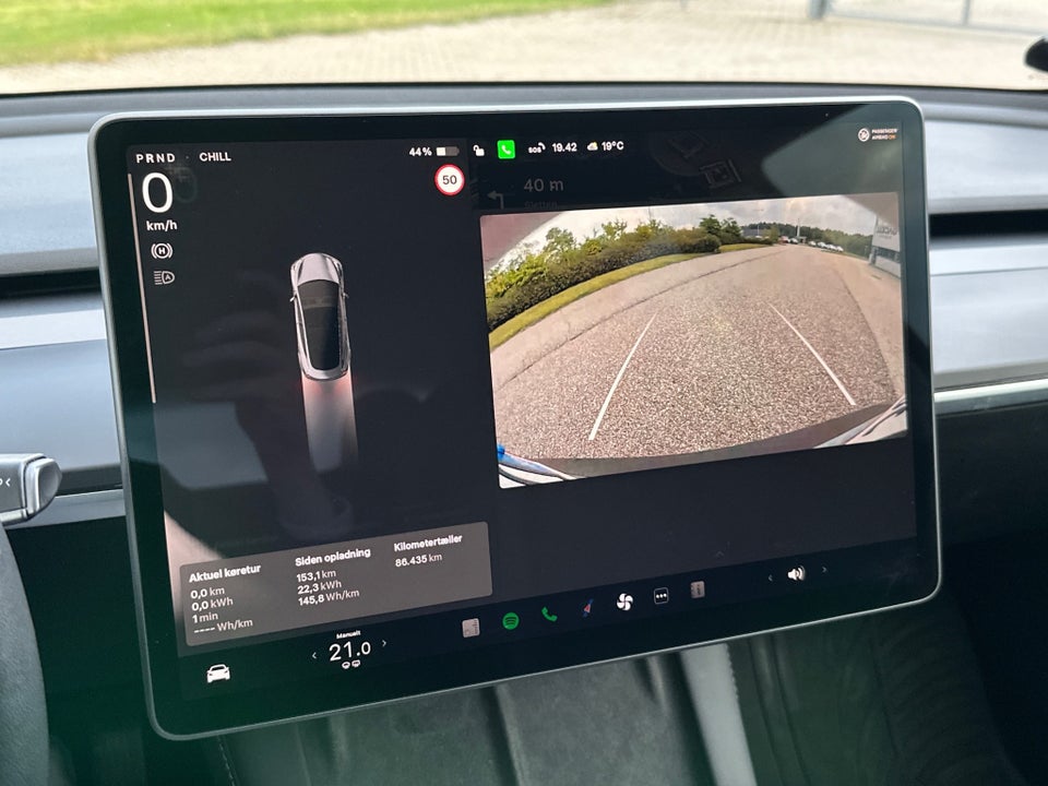 Tesla Model 3 Long Range AWD 4d