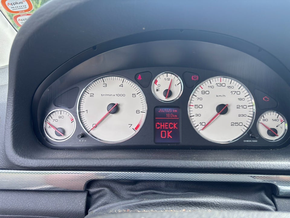 Peugeot 407 2,2 ST SW 5d