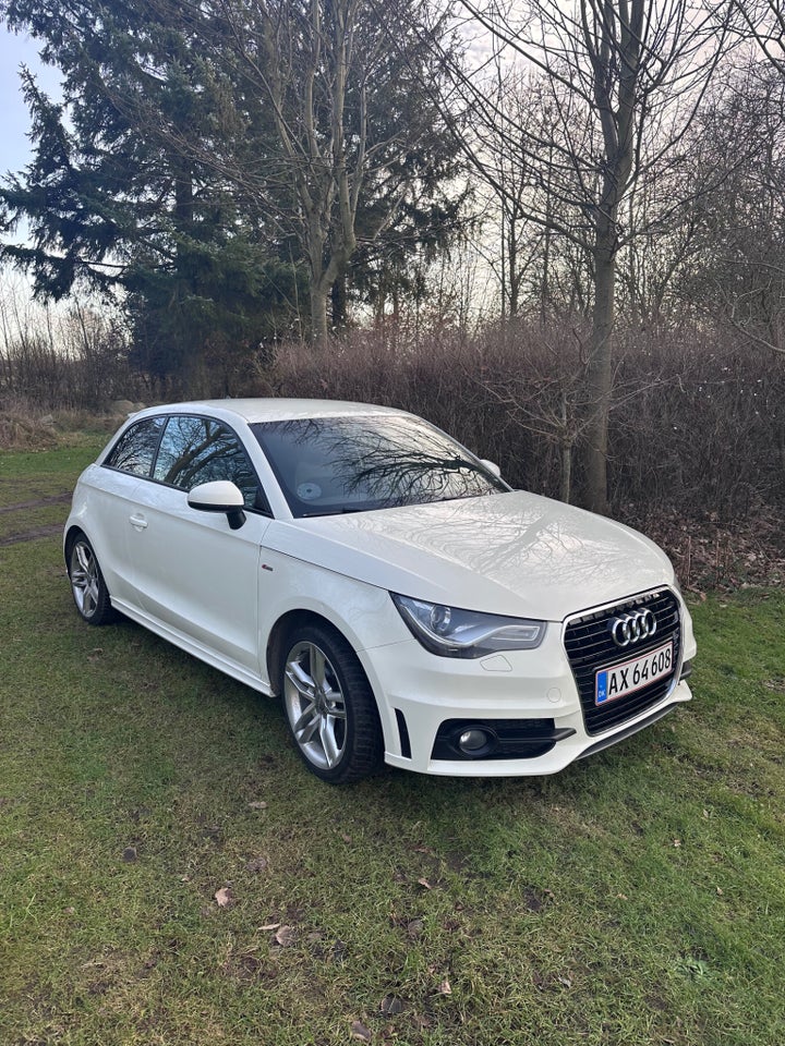 Audi A1 1,4 TFSi 185 Ambition S-line S-tr. 3d