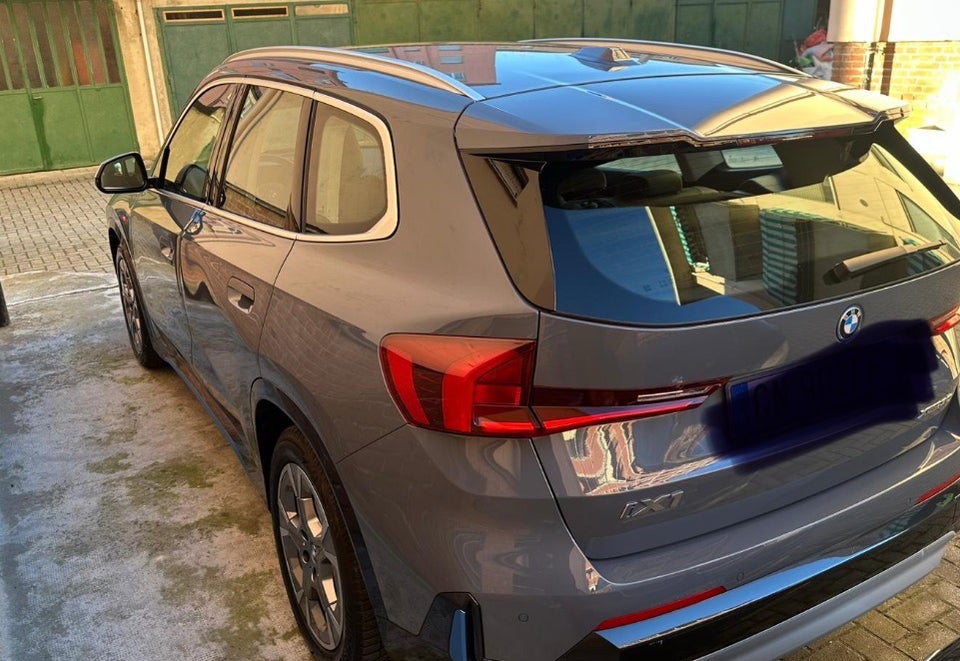 BMW iX1 xDrive30 5d