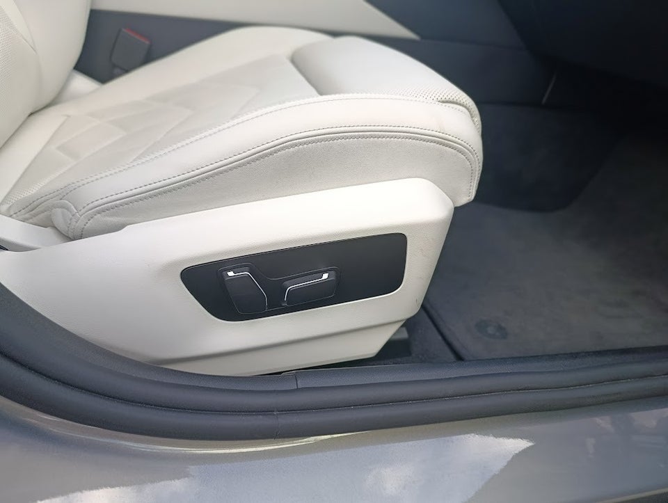 BMW i5 eDrive40 M-Sport Pro 4d