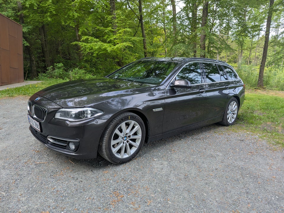 BMW 520d 2,0 Touring Luxury Line aut. 5d