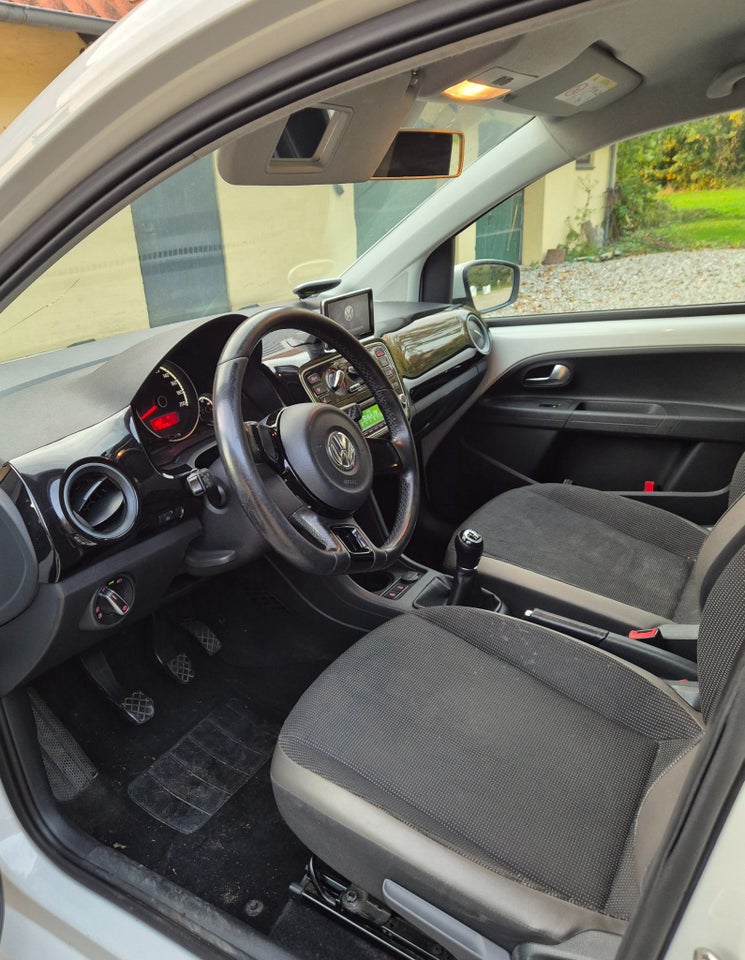 VW Up! 1,0 MPi 60 Move Up! BMT 5d