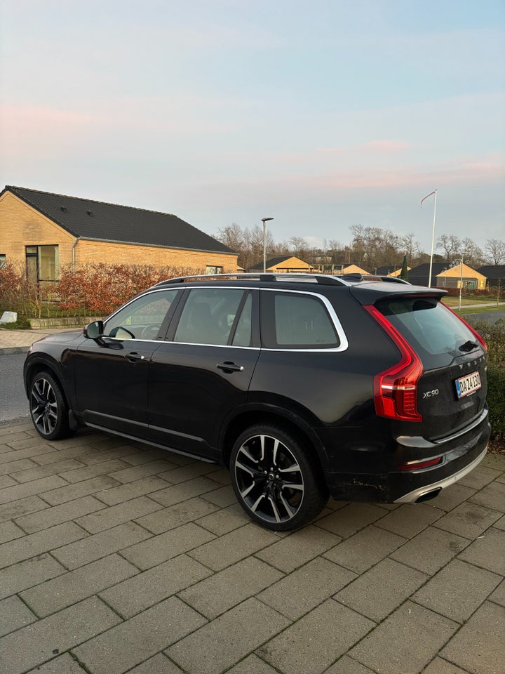 Volvo XC90 2,0 T8 407 Momentum aut. AWD 7prs 5d