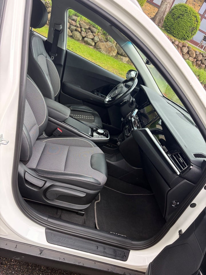 Kia e-Niro 64 Advance 5d