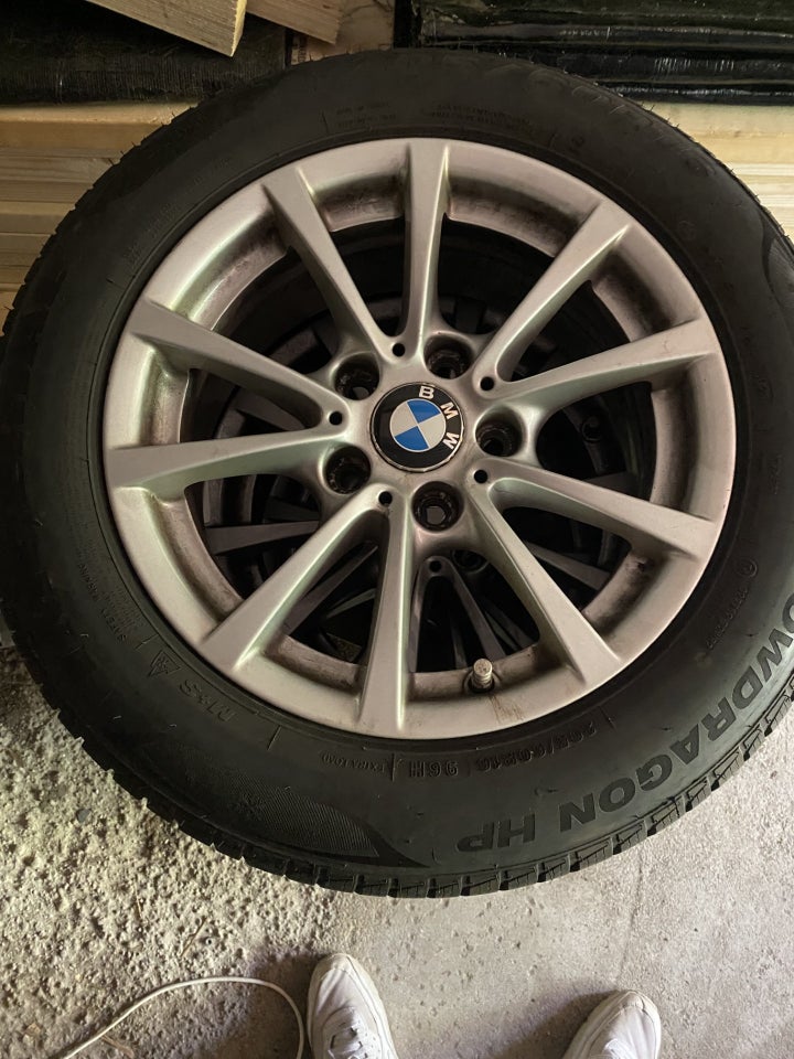 BMW 320d 2,0 Advantage aut. 4d