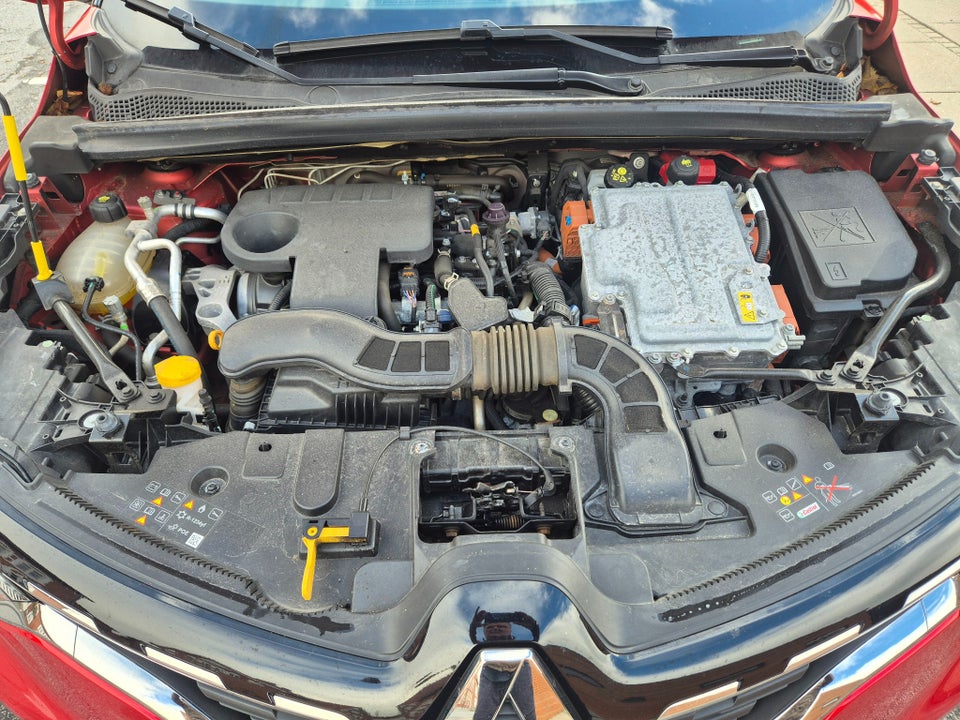 Renault Captur 1,6 E-Tech Intens 5d