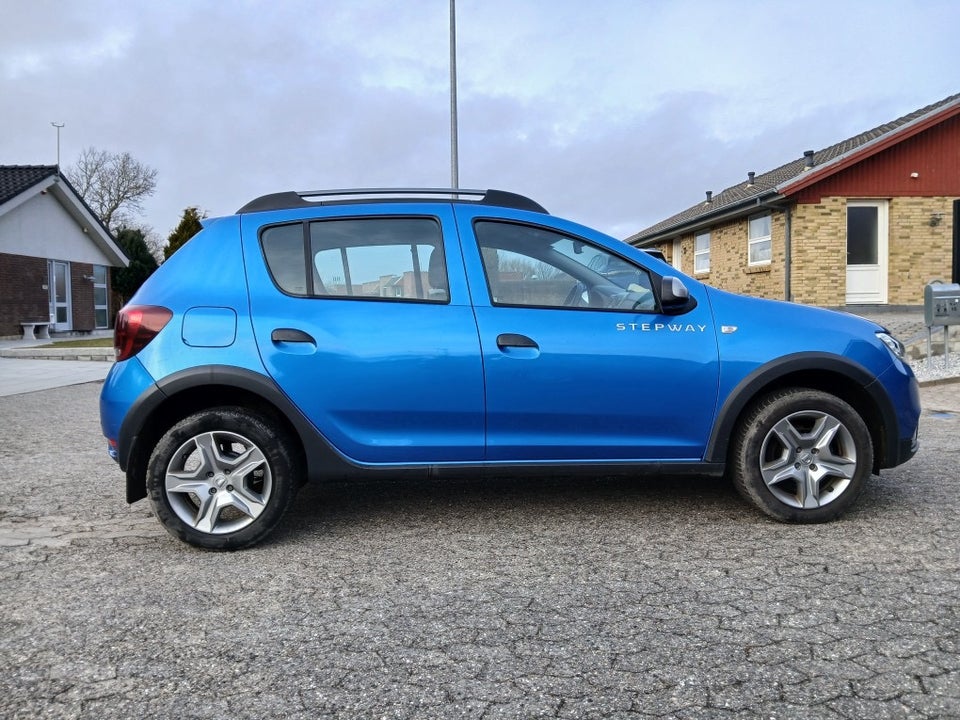 Dacia Sandero Stepway 1,5 dCi 90 Prestige Van 5d