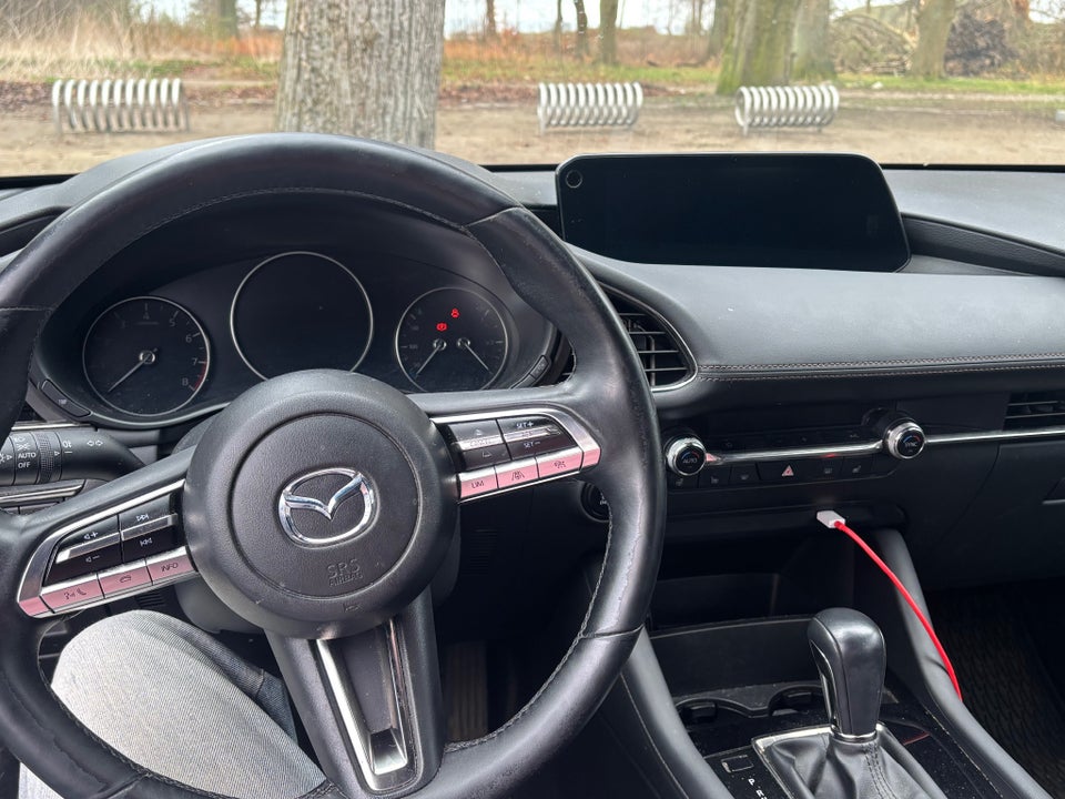 Mazda 3 2,0 SkyActiv-G 122 Cosmo aut. 5d