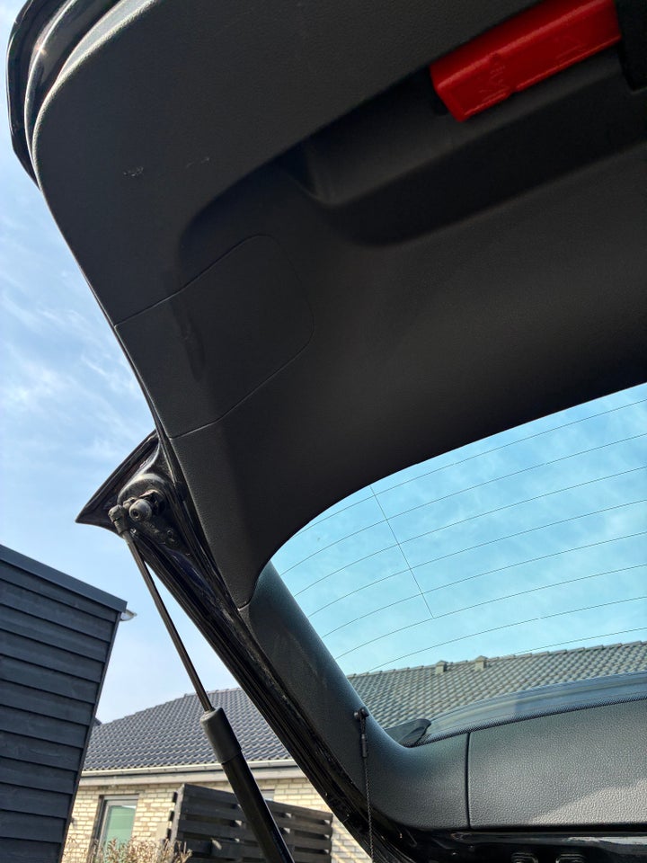 VW Golf VII 1,5 TSi 130 Comfortline Variant 5d