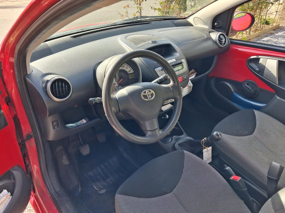 Toyota Aygo 1,0 VVT-i T1 5d