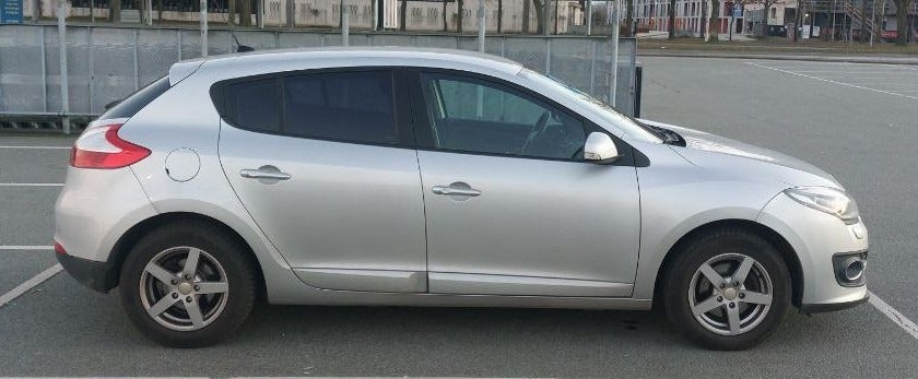 Renault Megane III 1,2 TCe 115 Expression 5d