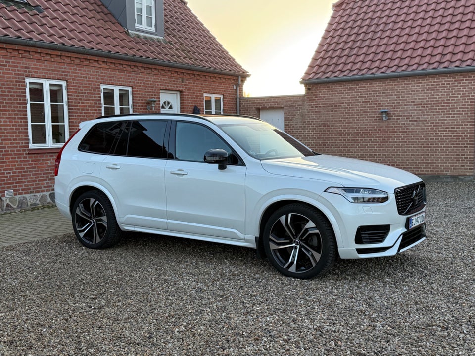 Volvo XC90 2,0 T8 ReCharge R-Design aut. AWD 7prs 5d