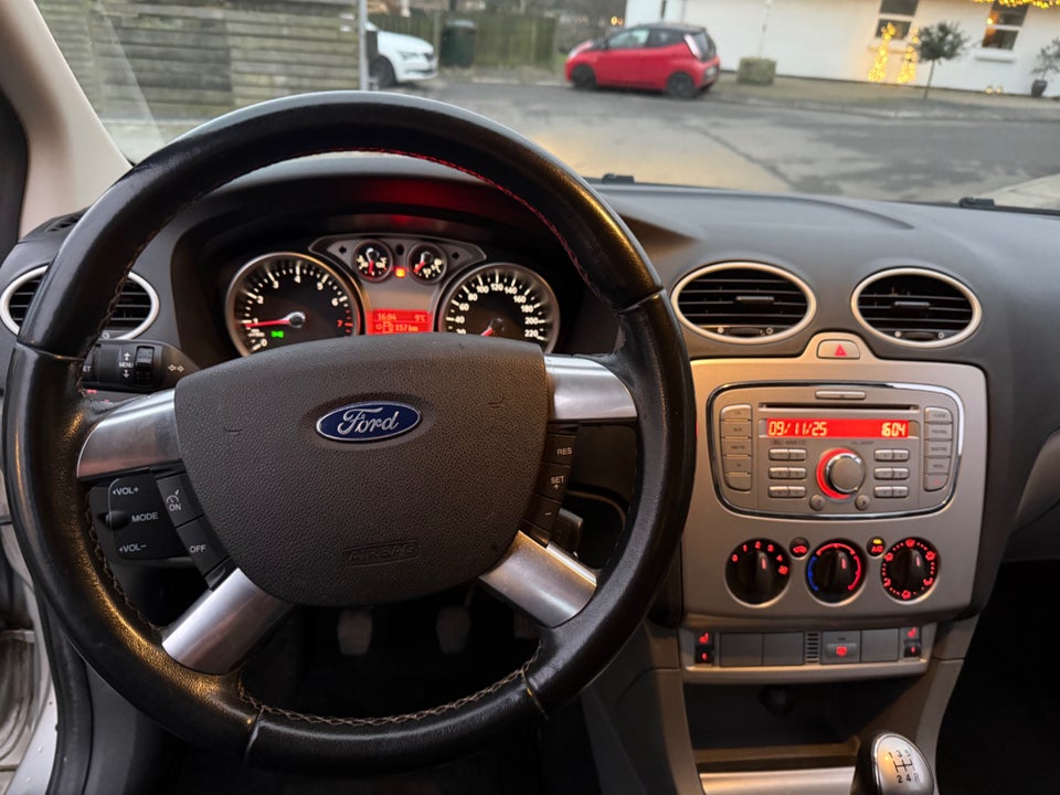 Ford Focus 1,6 Trend Collection stc. 5d