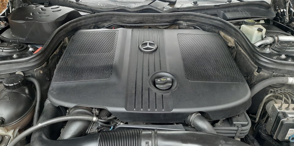 Mercedes E250 2,2 CDi stc. aut. BE 5d