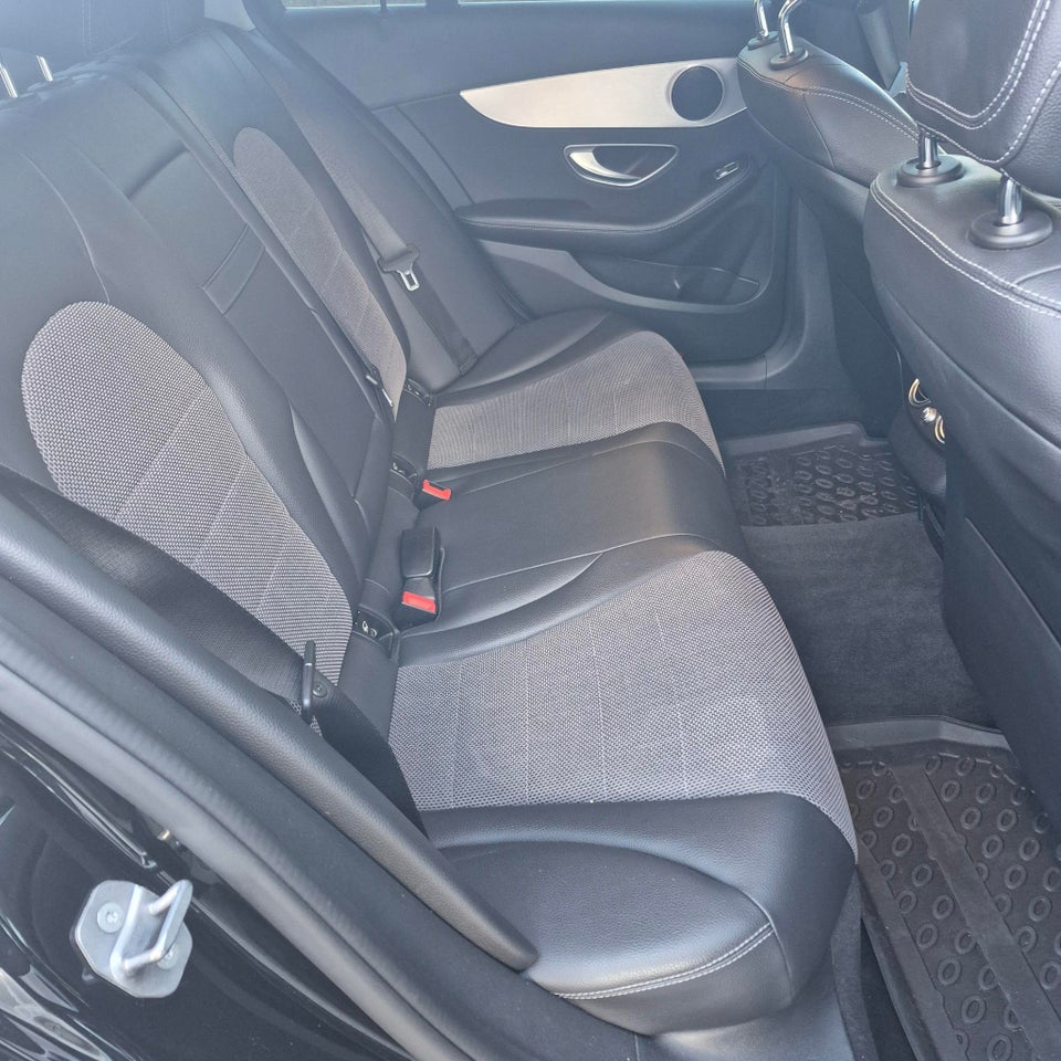 Mercedes C220 d 2,0 Advantage aut. 4d