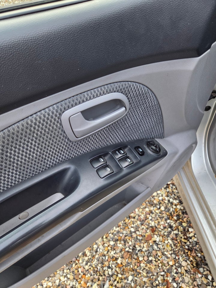 Kia Picanto 1,1 EX 5d