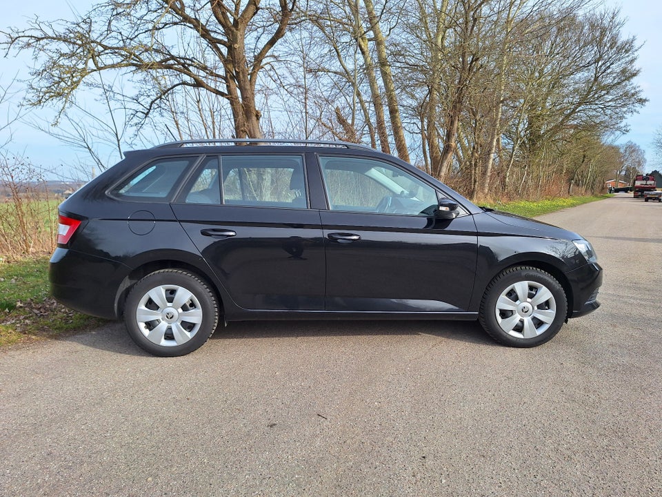 Skoda Fabia 1,0 TSi 110 Ambition Combi DSG 5d