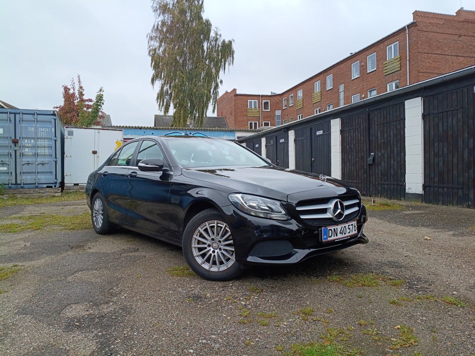 Mercedes C200 2,0 4d