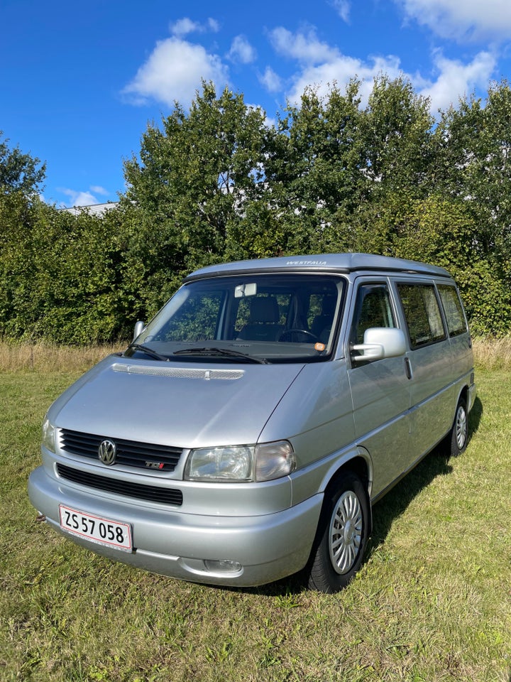 VW California 2,5 TDi 150 Westfalia 4d