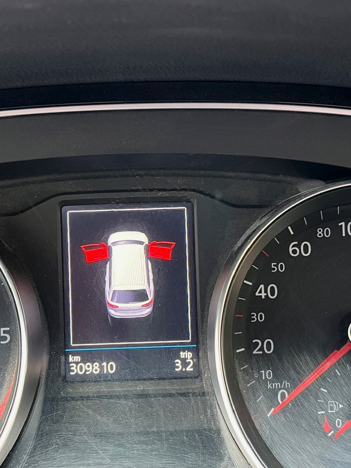 VW Passat 2,0 TDi 150 Comfortline Premium Variant DSG 5d