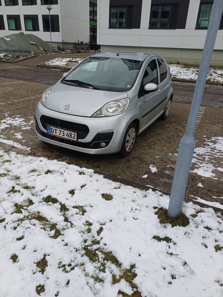 Peugeot 107 1,0  5d