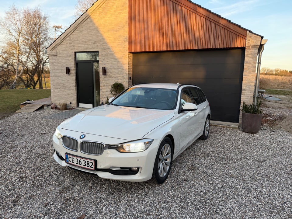 BMW 320d 2,0 Touring aut. 5d