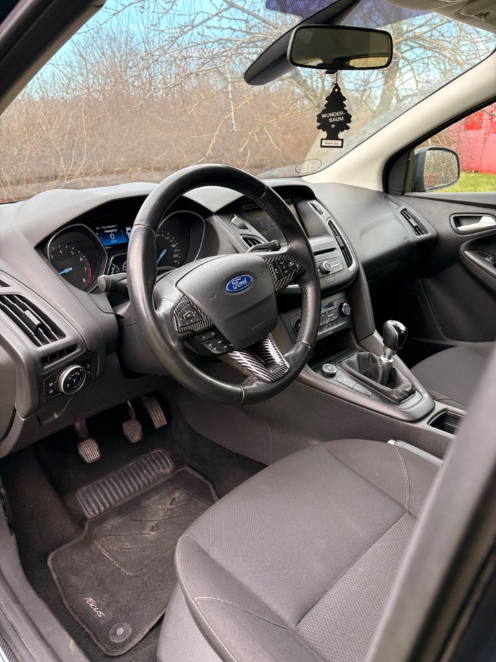 Ford Focus 1,0 SCTi 125 Titanium stc. 5d