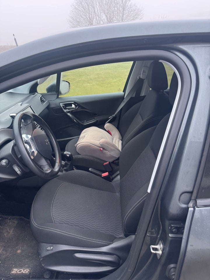 Peugeot 208 1,6 BlueHDi 75 Active 5d