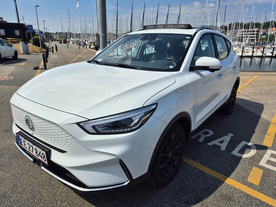 MG ZS 70 Luxury 5d