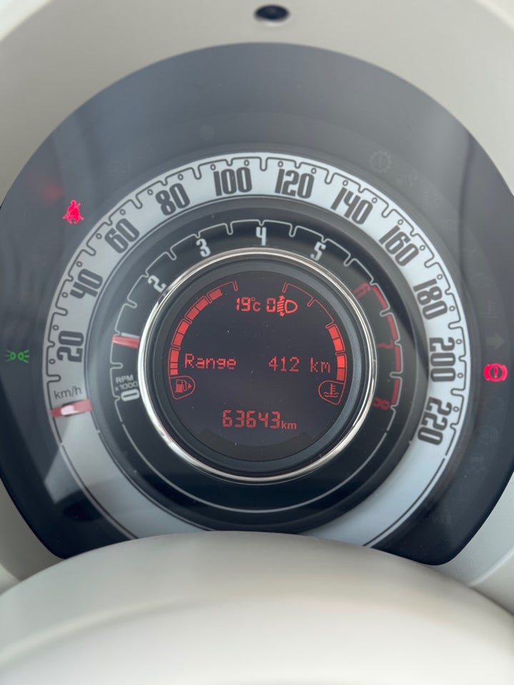 Fiat 500 0,9 TwinAir 80 Black Navigator 3d