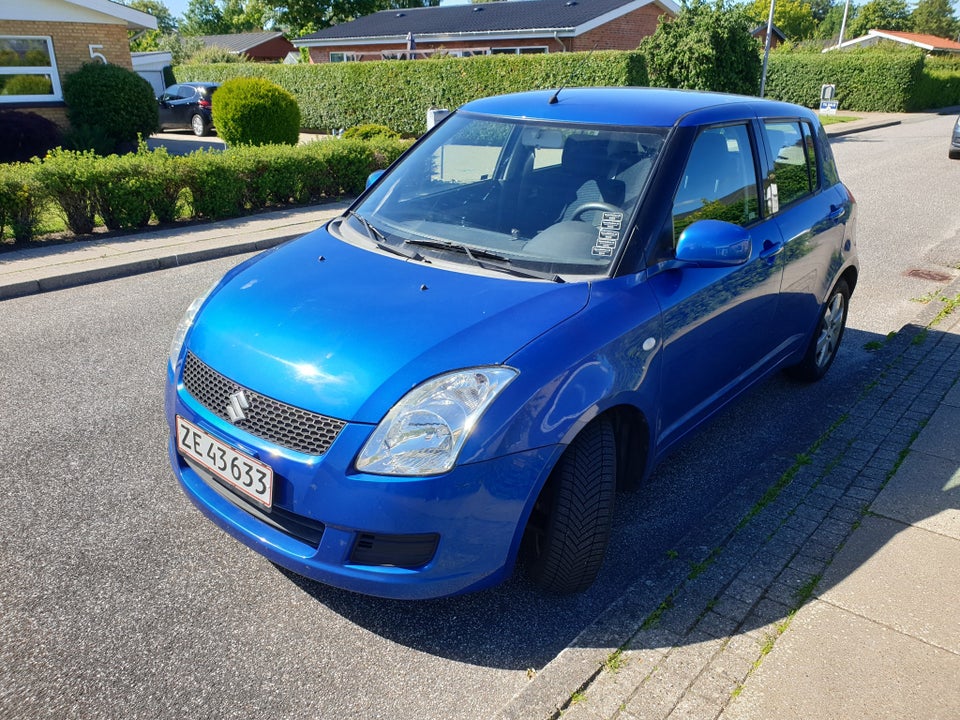 Suzuki Swift 1,3 5d