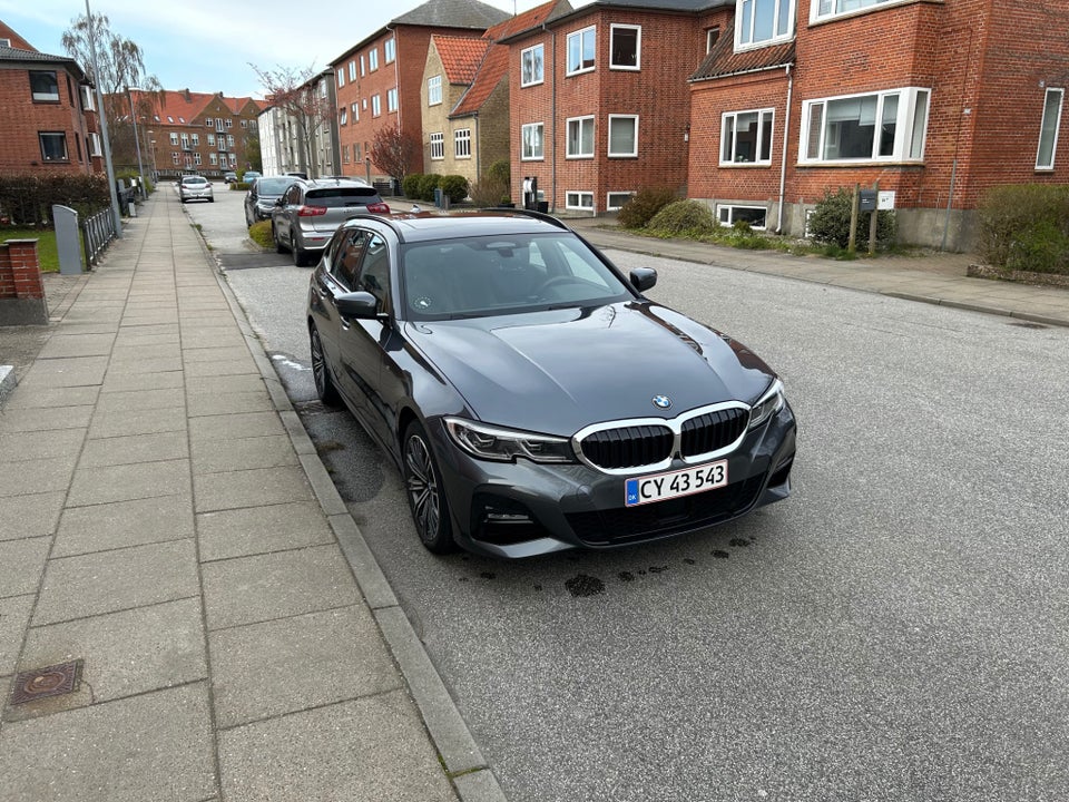 BMW 330e 2,0 Touring M-Sport aut. 5d