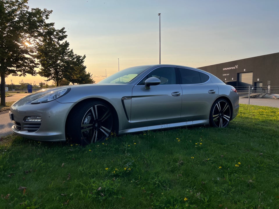 Porsche Panamera 4S 4,8 PDK 5d