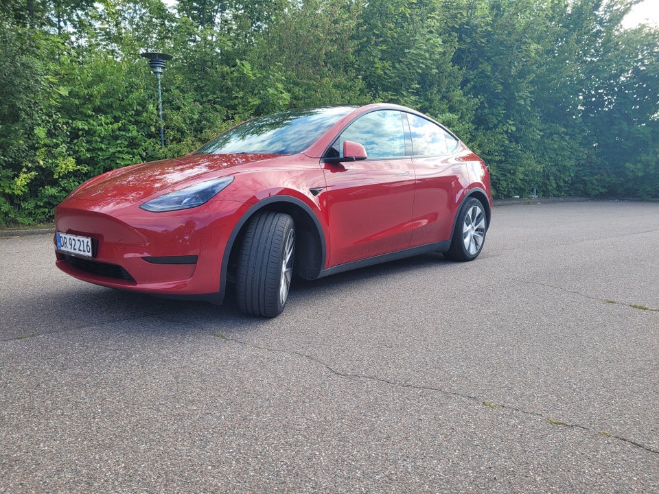 Tesla Model Y RWD 5d