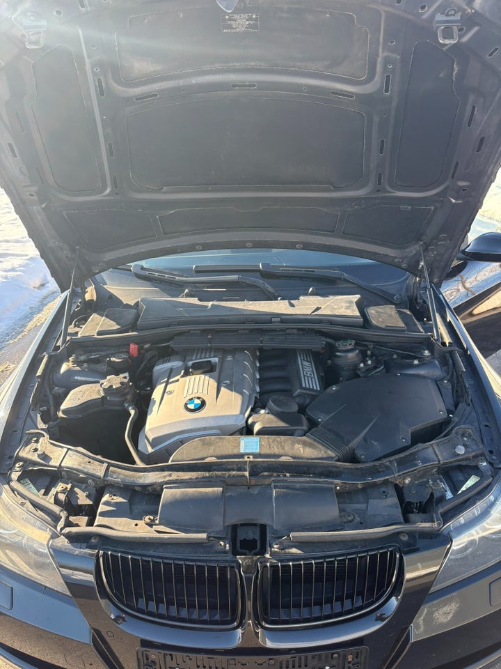 BMW 330i 3,0 aut. 4d