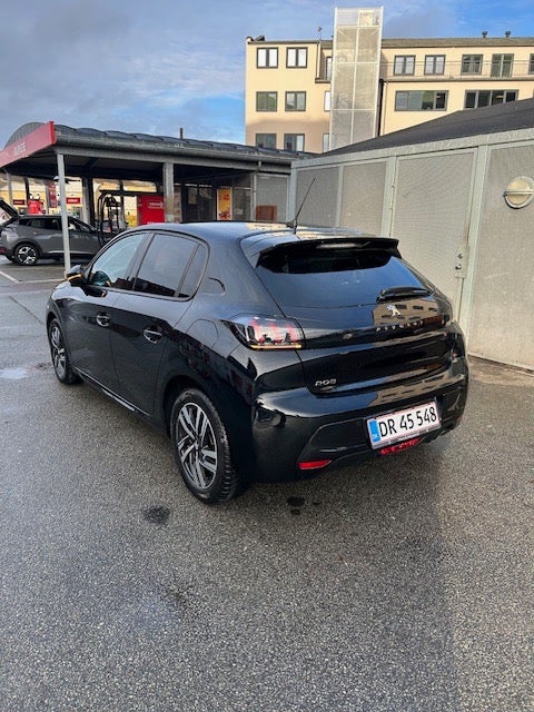 Peugeot 208 1,2 PureTech 100 Allure 5d