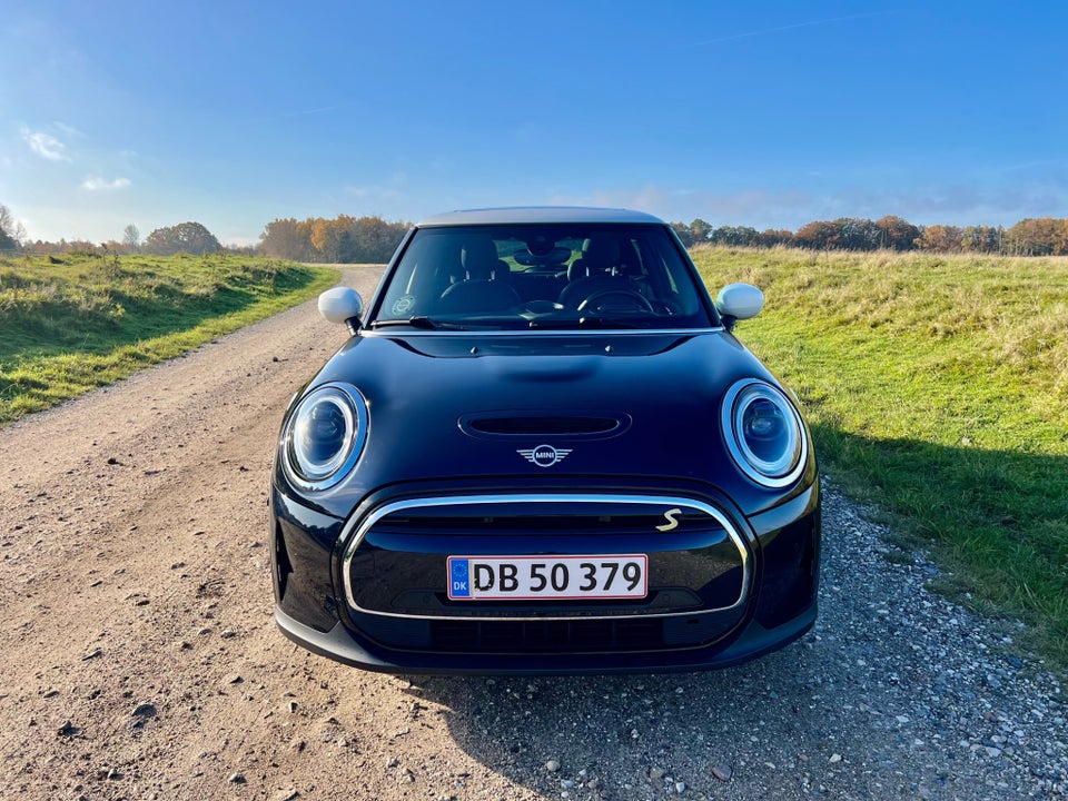 MINI Cooper SE Maximise 3d